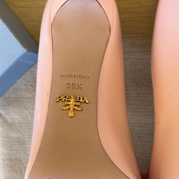 Prada light pink orchid heels Women’s 39.5-lightly worn - Picture 8 of 8